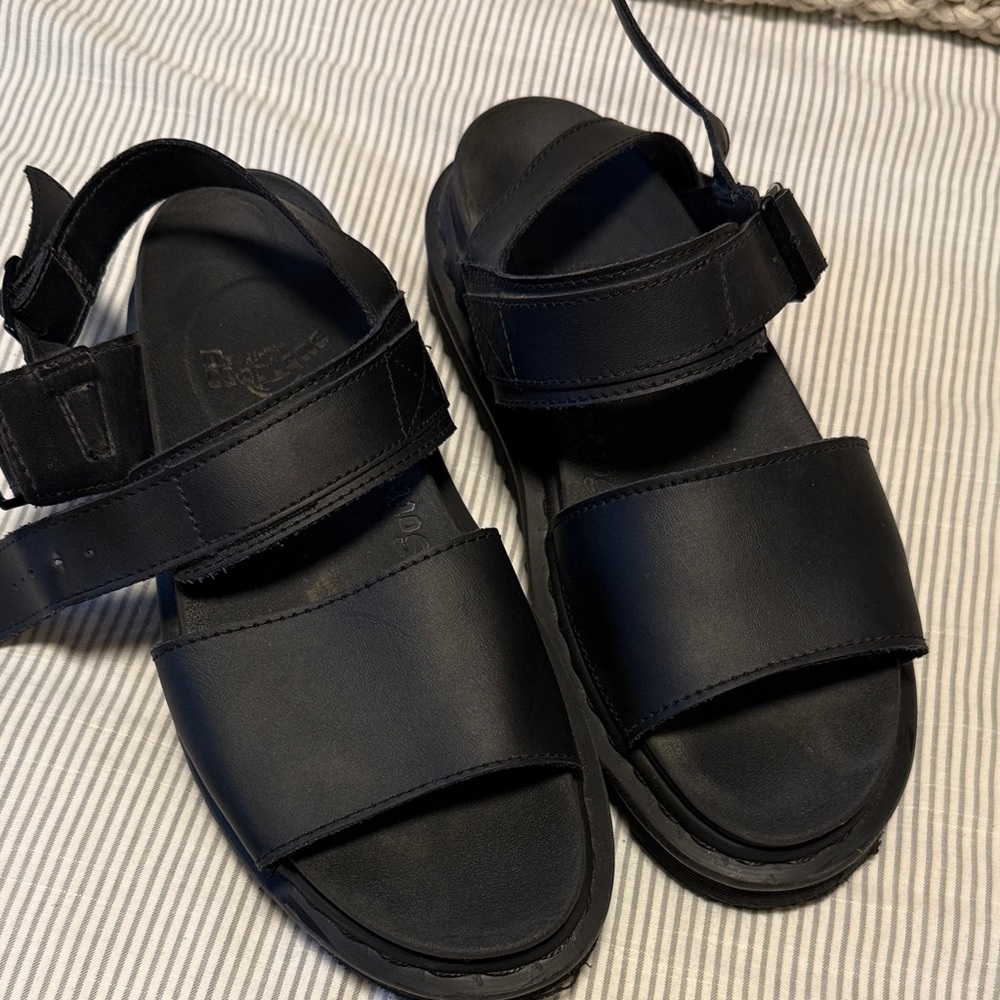 Dr. Martens Voss  Sandals